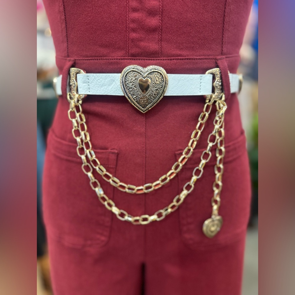 New! Gold and White Heart Chain Belt - Picture 2 of 6